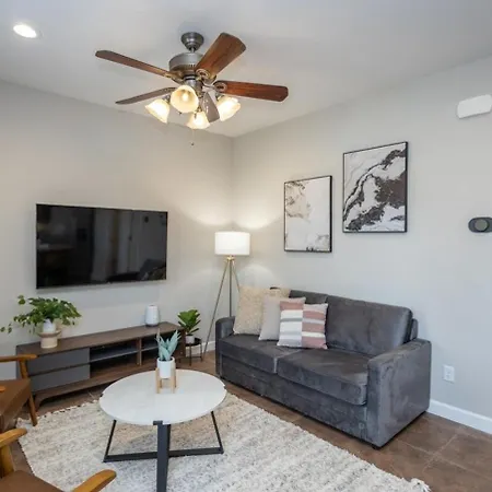 Tiny Home With Hot Tub Near Ft Leonard Wood! Waynesville Exterior foto