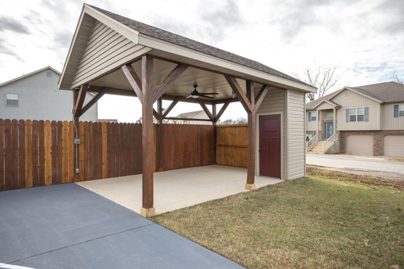 Hébergement de vacances Tiny With Hot Tub Near Ft Leonard Wood! Waynesville